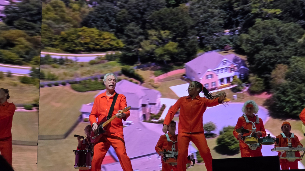 Fototerugblik David Byrne 15 februari 2026 Afas Live