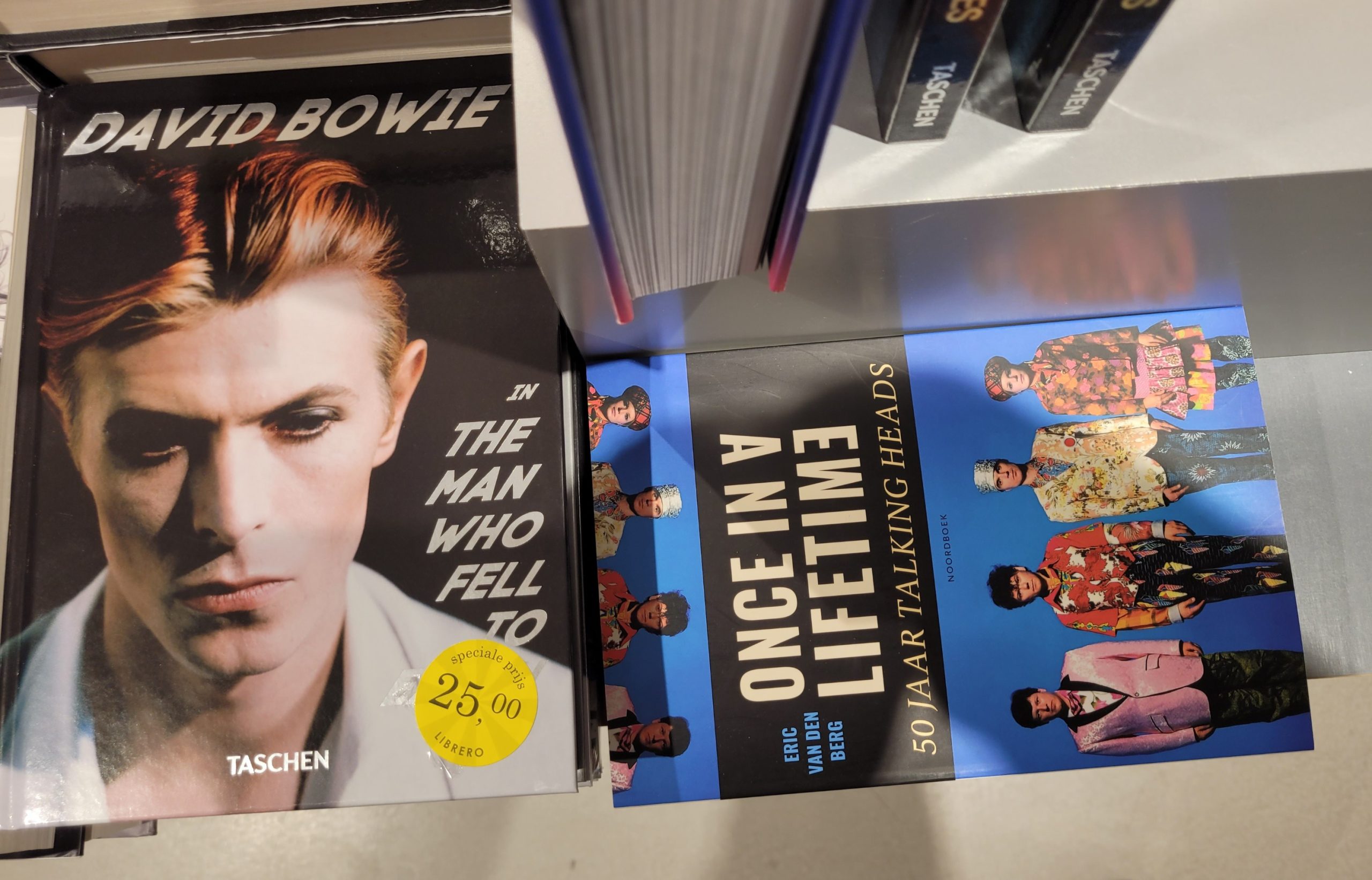 Lezersreactie Talking Heads-boek: ‘Onderhoudende schrijfstijl’
